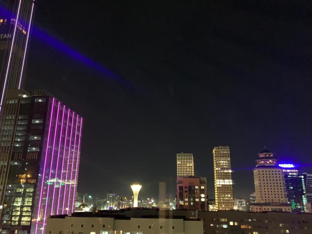 Квартира С Видом На Abu Dhabi Plaza アスターナ エクステリア 写真