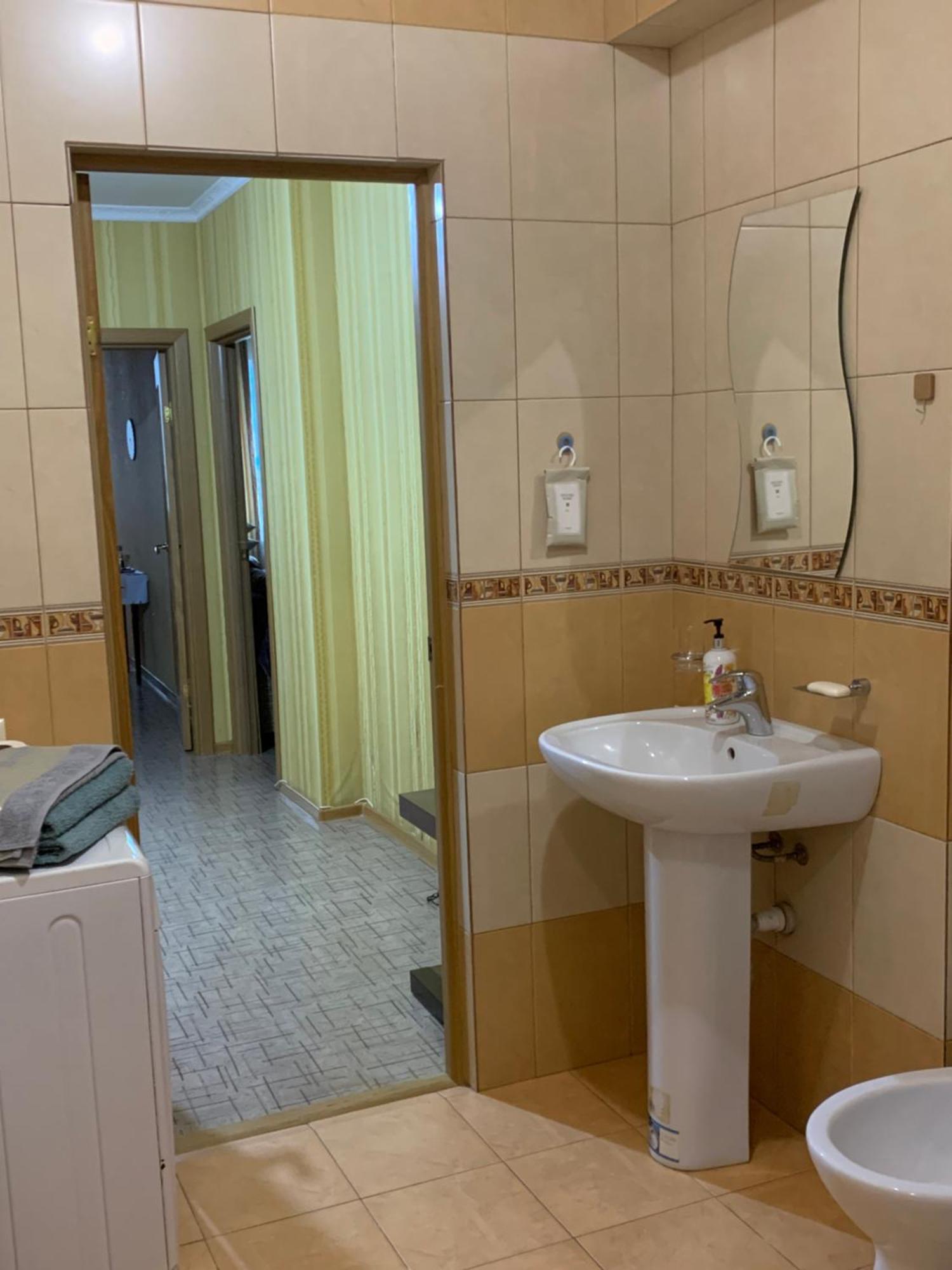 Квартира С Видом На Abu Dhabi Plaza アスターナ エクステリア 写真